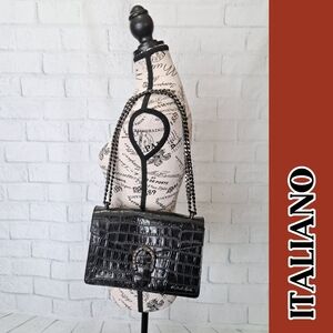 Sm Italian leather luxury bag